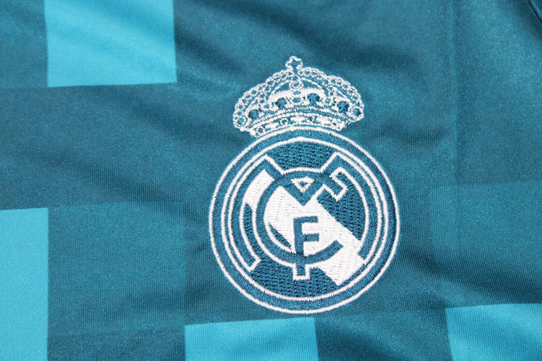 JERSEY REAL MADRID 17/18 MEN (RETRO)